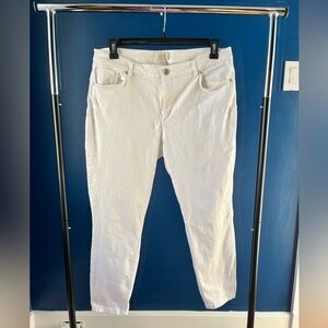 Loft Outlet Curvy Skinny White Jeans size 14. EUC.